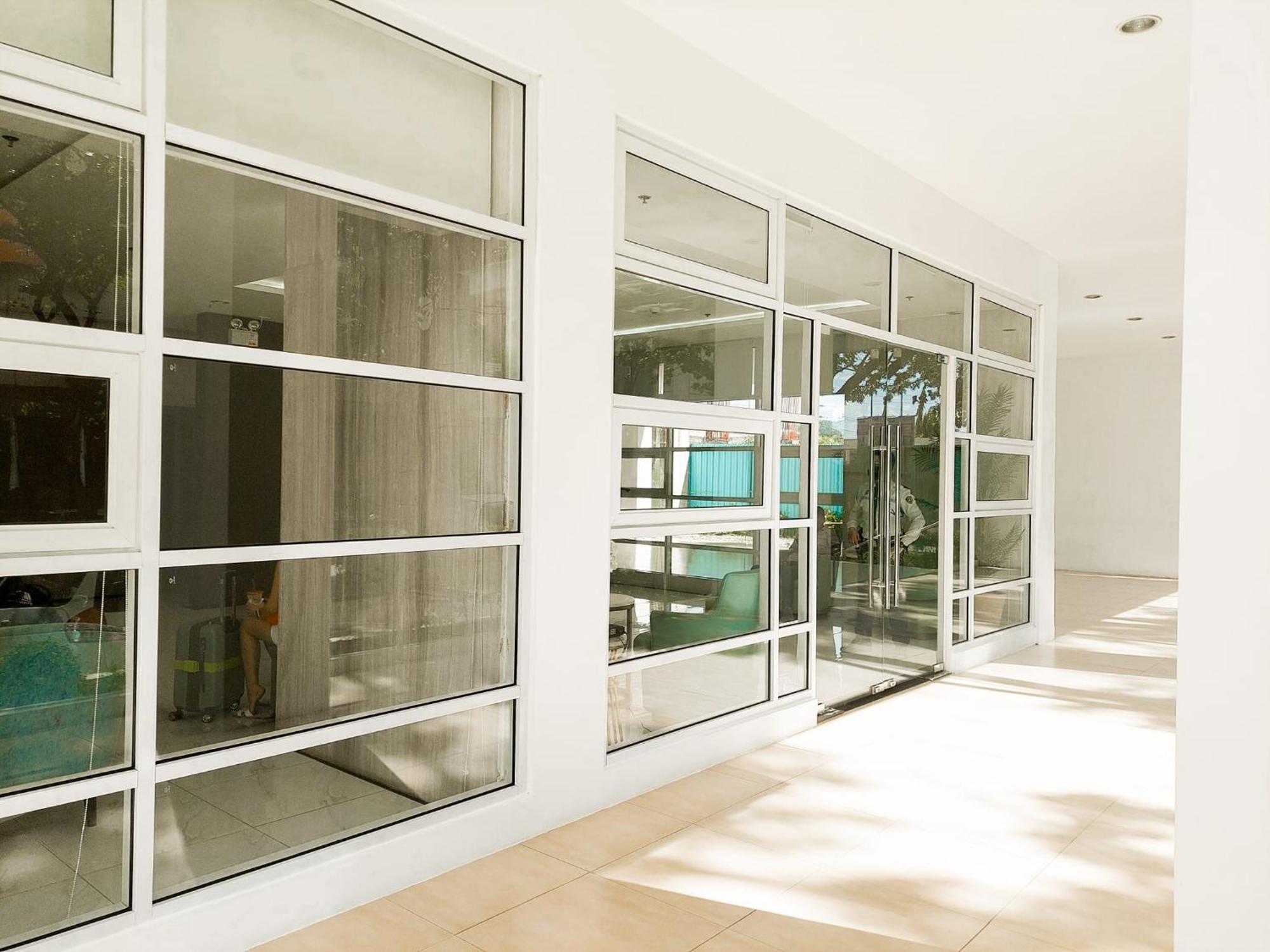 Studio With Mountain View, Near Limketkai Mall In Prime 카가얀드오로 외부 사진